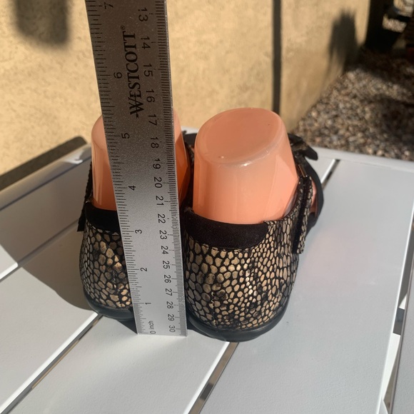 BeautiFeel black suede and cream leather sandals size 7 (European 38) - Picture 4 of 15